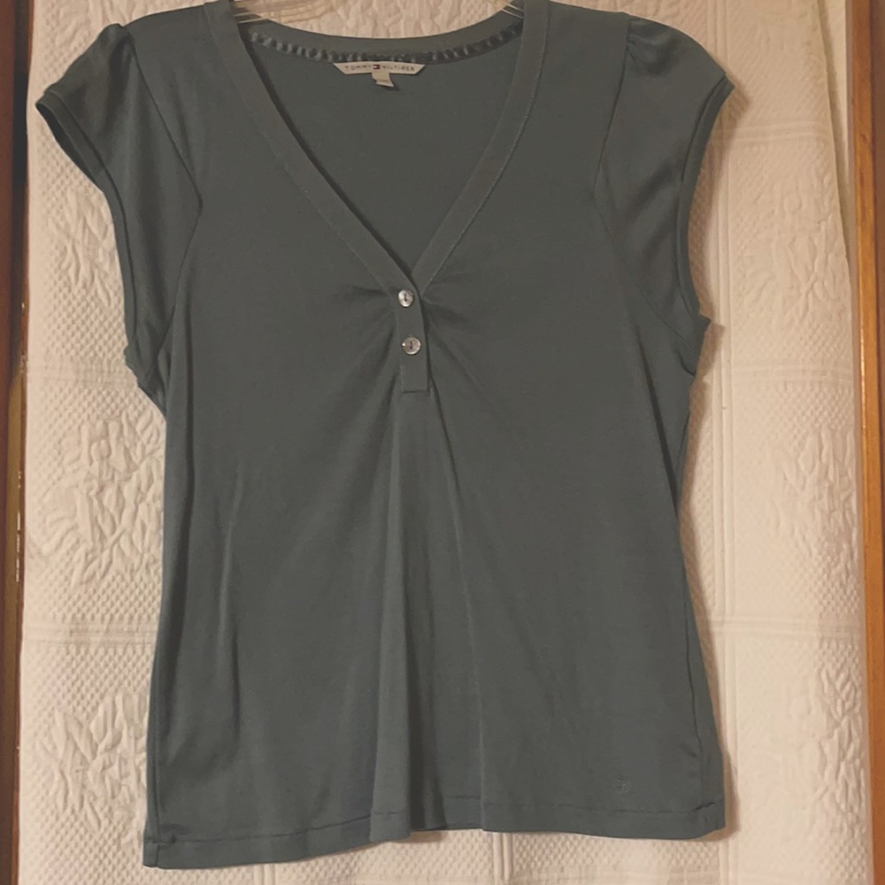 Tommy Hilfiger v-neck blouse /T-shirt